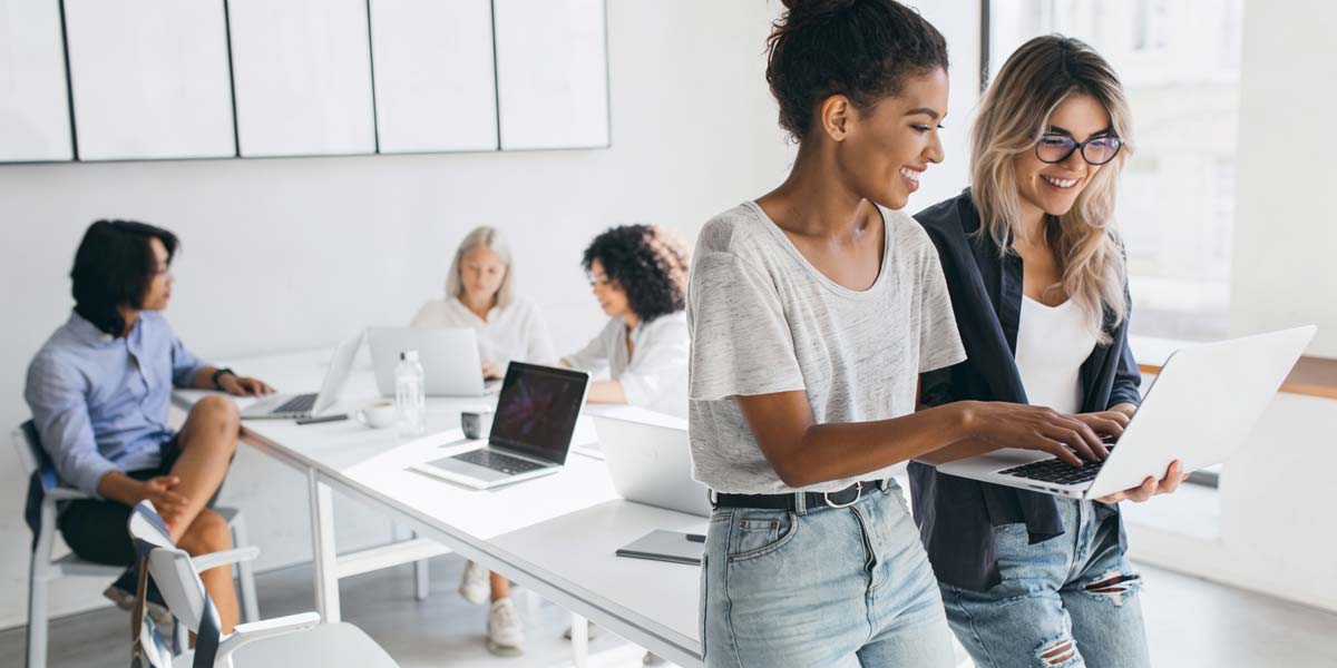 LinkedIn-sisältöstrategia B2B:lle: opas yrityksille